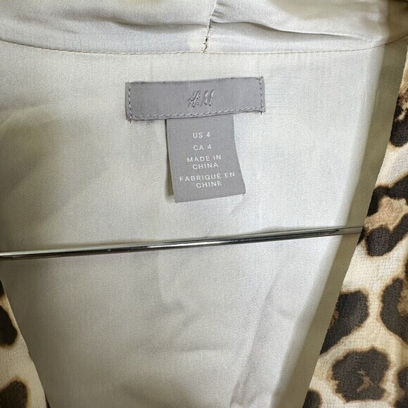 Divided H&M Leopard Print Dress Women's Fit and Flare Tan Size 4 Long Sleeve Tan - Picture 7 of 8